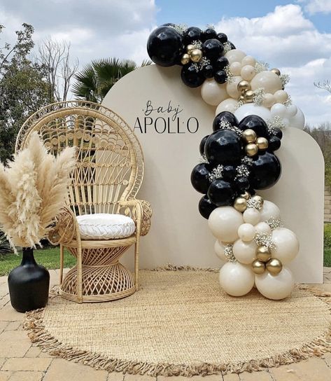 Book Theme Balloon Arch, Black And Gold Balloon Arch With Flowers, Ballon Arch Black And Gold, Gold White Black Balloons, Black And Gold Birthday Theme, Black And Gold Balloon Circle Arch, Black Golden Ballons Decoration, Black And Gold Balloons, Chair Rentals