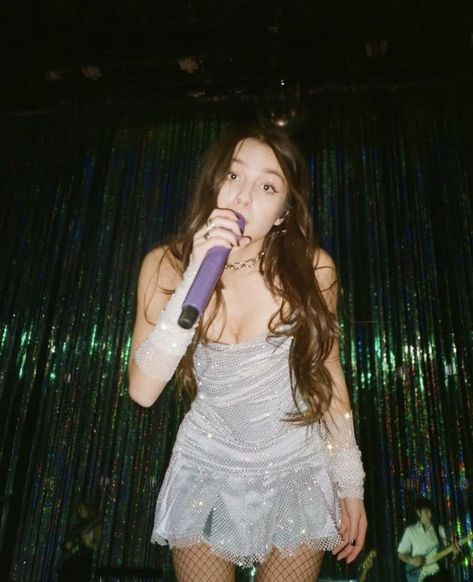 Olivia Rodrigo Sour Tour, Tour Aesthetic, Olivia Rodrigo Sour, Sour Tour, Olivia Rodrigo, On Stage, A Woman, Purple, Instagram