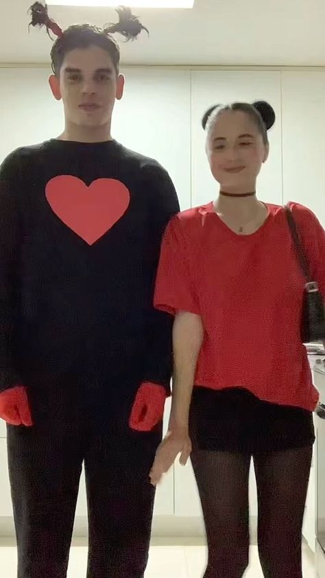 Puca And Garu Costumes Couple, Pucca Halloween Costume, Pucca X Garu Costume, Pucca And Garu Costumes, Pucca Costume, Pucca Cosplay, Couple Characters, Halloween Costumes Brunette, Blonde Halloween Costumes