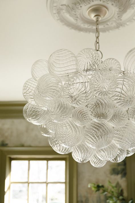 A Bubble Light Love Story + A Round-Up - Chris Loves Julia Bubble Cluster Chandelier, Whimsical Light Fixtures, Bathroom Lighting Trends, Globe Crafts, Transitional Chandelier, Orb Chandelier, Glass Orb, Chris Loves Julia, Bubble Chandelier