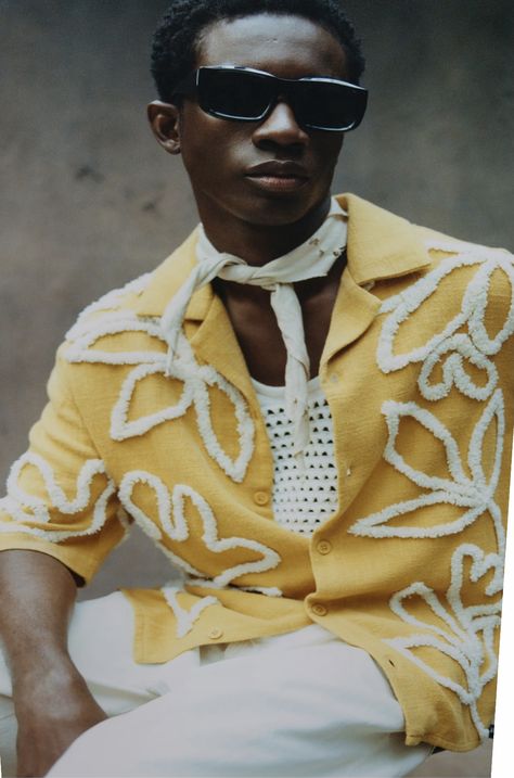 70s Outfits Men, Harry Lambert, Aesthetic Mens, Tropical Aesthetic, Aesthetic Street, High Fashion Men, Tropical Outfit, 70s Outfits, Stylish Men Casual