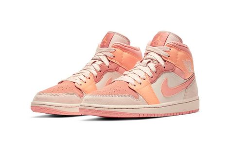 Apricot Agate, Sepatu Air Jordan, Jordan 1 Mid Women, Retro Jordans, Nike Essentials, Apricot Orange, Womens Basketball Shoes, Jordan 10, Jordan Retro 1