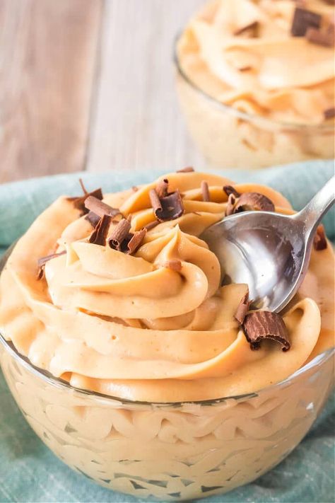 Peanut Butter Mouse, Peanut Butter And Cream Cheese, Moose Recipes, Whipped Peanut Butter, Nutrition Label, Peanut Butter Mousse, Apple Dump Cakes, Crushed Oreos, Peanut Butter Desserts