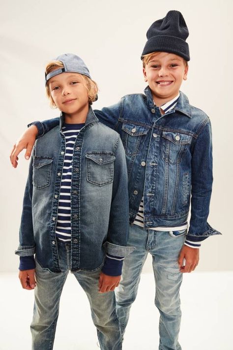 Roxane Zargham GAP Fall 2019 Kids Studio Editorial Bape Fashion, Denim Campaign, Working In Fashion, Studio Editorial, Knitting Kids, Denim Photoshoot, Denim Editorial, Studio Photography Fashion, Kids Studio