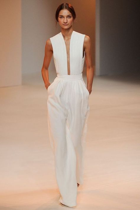 Fashion Week Nyc, Haute Couture Style, Chique Outfits, Porsche Design, White Jumpsuit, Mode Inspo, 2015 Fashion, Street Chic, White Fashion