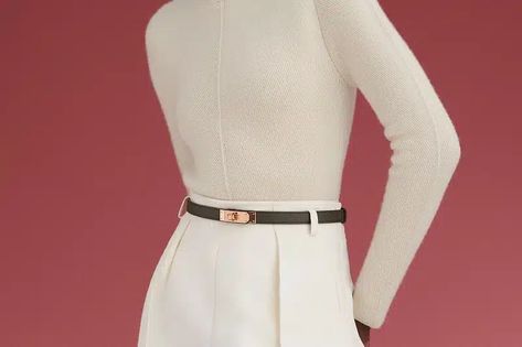 Hermes Kelly Belt Women Outfits, Chic Luxury Fitted Belt, Black Hermes Belt Outfits, Kelly Belt Outfit, Hermes Kelly Belt Outfit, Kelly Belt With Pouch, Hermes Belt Women Outfits, Hermes Kelly Belt Etoupe, Hermes Belt Outfit