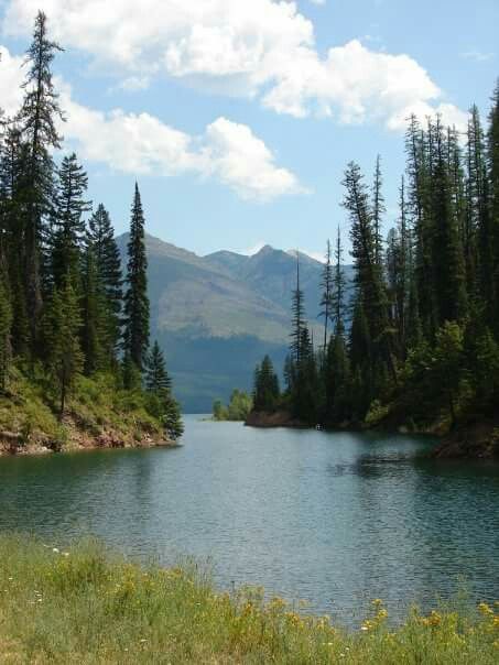 Hungry Horse Reservoir, Montana Penpal Themes, Travel Destinations Usa, Paint Inspo, Big Sky Country, Pretty Landscapes, Usa Travel Destinations, Spring Aesthetic, Alam Yang Indah, Big Sky