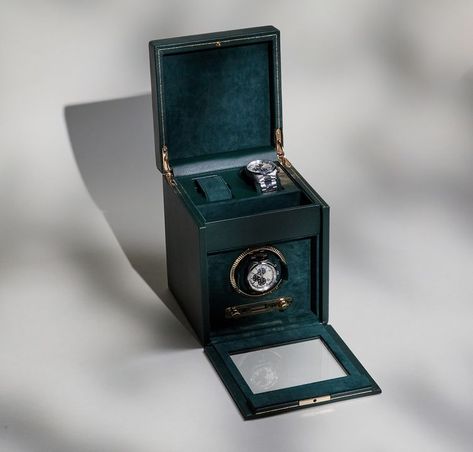 Classics are not created, they are born, destined to be one-off’s, different, unique and above all else, timeless. British Racing has, in a very short span of time, become a classic, truly one of a kind. Take his watches for a spin in the single watch winder by @wolf1834 

Click to shop now! Wolf Designs, Buy Gold Jewelry, Watch Winders, Graduation Jewelry, Wolf Design, Watch Winder, Wedding Anniversary Rings, Watch Chain, Childrens Jewelry