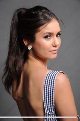 Nina Dobrev poster, mousepad, t-shirt, #celebposter Nina Dobrev Photoshoot, Nikolina Konstantinova Dobreva, Nina Dobrev Style, Canadian Actresses, Square Neck Dress, Hair Photo, Nina Dobrev, Celebrity Look, Demi Lovato