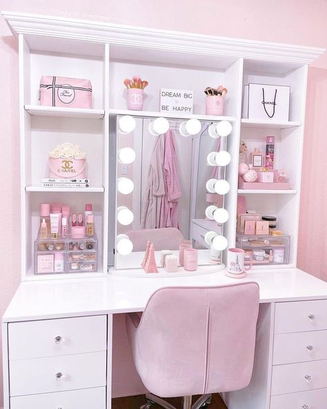 Vanity Inspiration, Beauty Room Vanity, Girly Room Decor, Pink Vanity, Pink Room Decor, Beauty Room Decor, Vanity Ideas, Room Redesign, Vanity Room