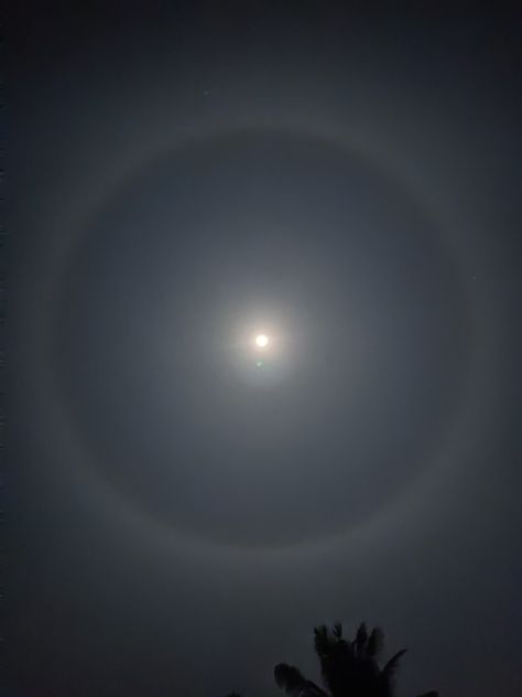 Lunar Halo, Moon Halo, Lunar Moon, Ice Crystals, Halo, Celestial Bodies, Moon, Crystals