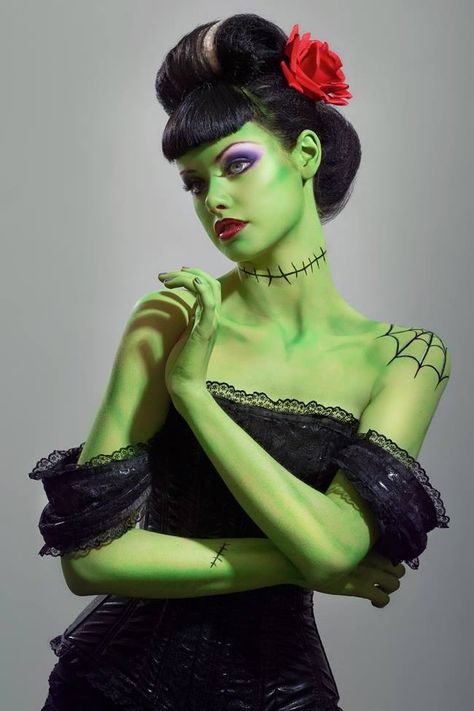 Green with envy ....... Diy Bride Of Frankenstein Costume, Frankenstein Costume Diy, Bride Of Frankenstein Halloween Costume, Pin Up Zombie, Rockabilly Halloween, Frankenstein Makeup, 50s Hair, Bride Of Frankenstein Costume, Rockabilly Makeup