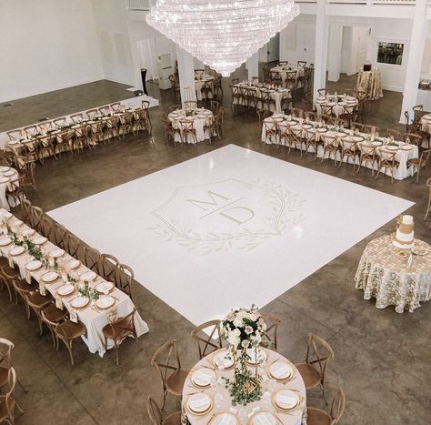 Diy Dance Floor Wedding, Diy Dance Floor, Wedding Dance Floor Ideas, Diy Wedding Dance Floor, Shadi Decor, Dance Floor Vinyl, Plant Styling, Wedding Setup, Wedding Hall Decorations