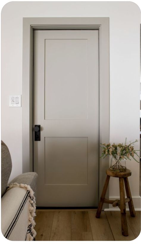 Painted Door Frames, Interior Doors Ideas, Door And Trim Paint, Hallway Doors, Doors And Trim, Interior Door Colors, Hallway Door, Door Inside, Door Colors