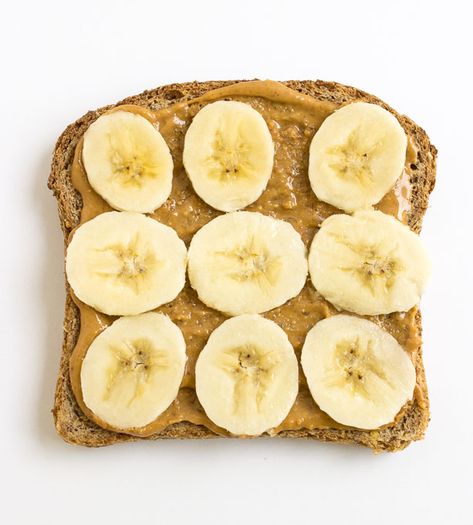 Peanut Butter Toast Healthy, Peanut Butter Banana Toast, Workout Meals, Sprouted Bread, Peanut Butter Toast, Power Snacks, Banana Toast, Easy Egg Recipes, Peanut Butter Bread