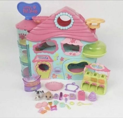 Blue Playhouse, Littlest Pet Shop 2000s, Lps Cakes, 2000s Toys, Lps Accessories, Lps Popular, Littlest Pet Shop Toys, Right In The Childhood, Little Pet Shop Toys