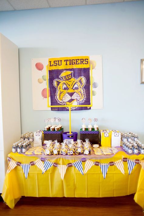 Lsu Football Birthday Party, Lsu Football Party, Lsu Party, Lsu Tailgate, Super Senior, Lsu Babies, Lsu College, Lsu Baseball, Baseball Theme Birthday