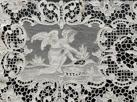 Lace Art, Linens And Lace, Antique Clothing, Antique Linens, Needle Lace, Bobbin Lace, Fine Linens, Linen Textile, Antique Lace