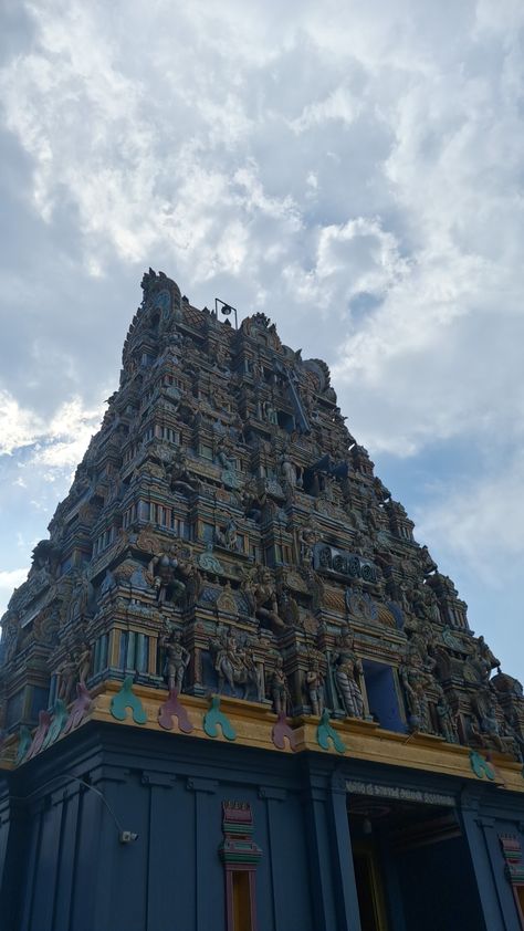 Temple Snap, Bengaluru City, Temple Aesthetic, Travel Pose, Nothing Is Permanent, Gorgeous Doors, Vegetarian Fast Food, Snapchat Streak, Snap Friends