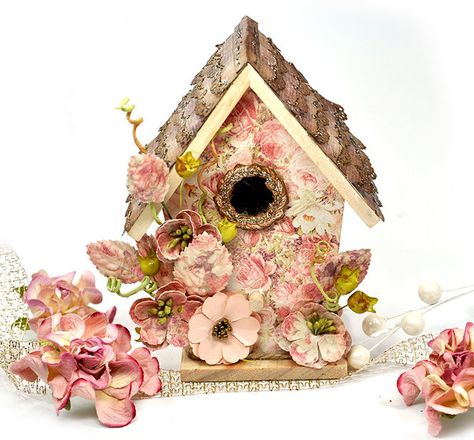 Jrabs - Jennifer Snyder's Gallery: Birdhouse - Frank Garcia and Flying Unicorns Shabby Chic Birdhouse, Wooden Birdhouse, Birdhouse Craft, Frank Garcia, Bird Houses Ideas Diy, Beautiful Birdhouses, Flying Unicorn, Bird House Kits, Bird Cage Decor