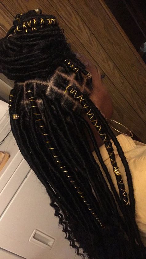 Twists Locs, Twisted Hair, Big Box Braids, Blonde Box Braids, Faux Locs Hairstyles, Girls Hairstyles Braids, Hair Laid, Locs Hairstyles, Braids Wig