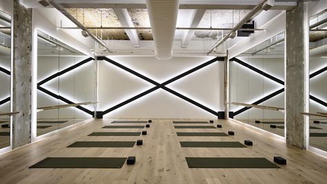 Melbourne’s New Luxury Wellness Centre Has a Yoga Studio, a Library and In-House Chef – Concrete Playground Inhouse Library, Concrete Library, Library Luxury, Fitness Interior, Parkour Gym, Concrete Playground, Boutique Gym, Yoga Flexibility, Yoga For