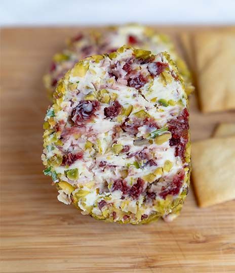 Cranberry and Pistachio Cream Cheese Log Cream Cheese Log, Pistachio Dip, Cheese Log Recipes, Cheese Log, Vegan Waffles, Fancy Appetizers, Cranberry Pistachio, Carnival Food, Pecan Salad