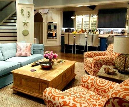 Grace And Frankie Beach House, House Decorations Ideas, Grace And Frankie, Beach Home Interiors, Beach House Interior Design, Interior Design Photos, Beach House Interior, Beach House Design, House Decorations