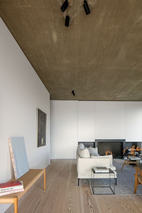 TDC: A Holiday Home in Belgium Brought to life with Dinesen Belgium Interiors, Douglas Floor, Cosy Reading Corner, Concrete House, Shelving Systems, Contemporary Interiors, Dream Decor, Large Windows, New Builds