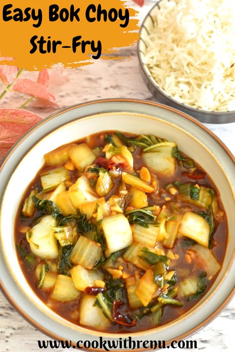 Easy Bok Choy Stir-Fry served in a grey bowl with brown lining. Seen in the background is some rice. Pok Choi, Wok Cooking, Vegetable Side Dish, Goan Recipes, Pak Choi, Harvest Recipes, Vegetable Side, Fried Vegetables, Different Vegetables