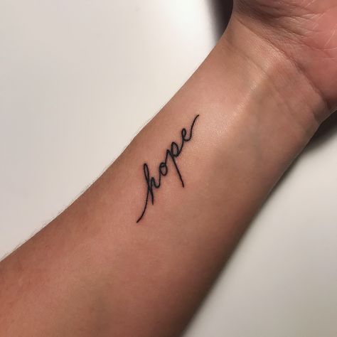 Hope Name Tattoo, Hope Tatoos, Hope Tattoo Fonts, Hope Tattoos For Women, Tiny Foot Tattoos, Tattoo Word Fonts, Kpop Tattoos, Hope Tattoo, Virgo Tattoo