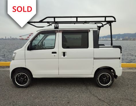 2016 #Daihatsu Crew Cab Deck Van (Made by #Toyota). Thank Ryans Floor of Colorado for your purchase! We sell All OEM models Pre-Owned and Brand New - Toyota, Honda, Suzuki, Nissan, Mazda, Daihatsu, Subaru.⁣ Large inventory of Japanese Mini Trucks available for the ultimate UTV! ⁣ 𝗦𝗮𝗺𝘂𝗿𝗮𝗶 𝗠𝗶𝗻𝗶 𝗶𝘀 𝗻𝗼𝘄 𝗠𝗶𝗻𝗶 𝗧𝗿𝘂𝗰𝗸 𝗗𝗲𝗽𝗼𝘁! 𝗢𝗿𝗱𝗲𝗿 𝗬𝗼𝘂𝗿 𝗕𝗿𝗮𝗻𝗱 𝗡𝗲𝘄 𝗢𝗳𝗳-𝗥𝗼𝗮𝗱 𝗠𝗶𝗻𝗶 𝗧𝗿𝘂𝗰𝗸 𝗧𝗵𝗿𝗼𝘂𝗴𝗵 𝘄𝘄𝘄.𝗠𝗶𝗻𝗶𝗧𝗿𝘂𝗰𝗸𝗗𝗲𝗽𝗼𝘁.𝗰𝗼𝗺 Suzuki Truck, Mini Trucks Mazda, Japanese Mini Truck, 4 Door Trucks, Kei Truck, Daihatsu Hijet, Mini Truck, Mini Trucks, Roof Top Tent