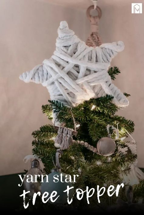 Transform your holiday decor with this easy and budget-friendly craft project. Create a stunning Christmas tree star using just yarn and cardboard. This simple tutorial is perfect for adding a personal touch to your tree topper, making your festive season even more special. Burlap Christmas Tree Topper, Easy Christmas Tree Topper, Paper Tree Topper Diy, Diy Star Topper, Twig Christmas Tree Diy, Diy Felt Tree Topper, How To Make A Star For Christmas Tree, Diy Tree Star Topper, Diy Star For Christmas Tree Topper