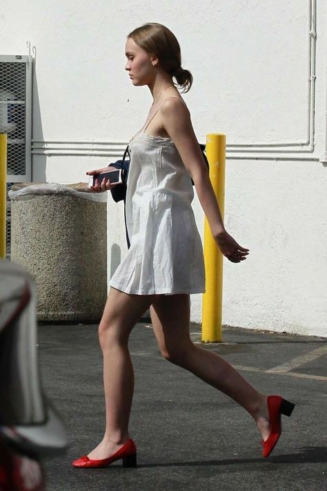 Repetto Outfit, Lily Rose Depp Style, Rose Depp, Cvs Pharmacy, Girl Lifestyle, Lily Rose Depp, Lily Rose, Studio City, 1 800