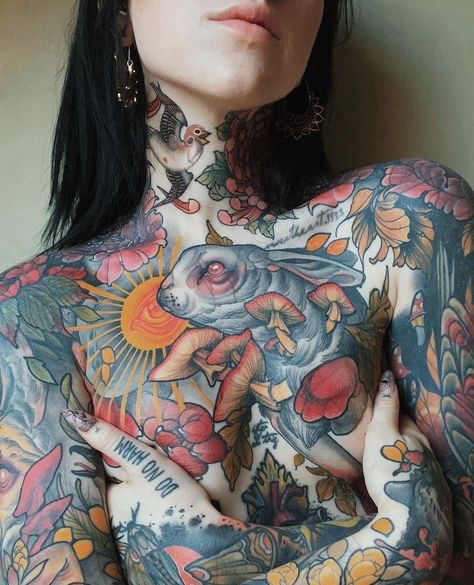 Neo Traditional Chest Tattoo, Yakuza Style Tattoo, Traditional Back Tattoo, Traditional Chest Tattoo, 42 Tattoo, Tato Henna, Rabbit Tattoos, Tattoed Women, Full Body Tattoo