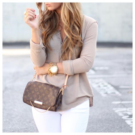 Megan Runion on Instagram: “This neutral look on the blog today!✌️This henley tee is and comes in 6 other colors! Shop the look here: @liketoknow.it www.liketk.it/1FAei #liketkit Happy Weekend, loves! #styleblogger #ontheblog #whatiwore #neutralischic #freepeople #louisvuitton #ontheblog #forallthingslovely” Monogram Bag Outfit, Gucci Monogram Bag, Megan Runion, Lv Favorite Mm, Loui Vuitton, Lv Favorite, Louis Vuitton Favorite Mm, Louis Vuitton Handbags Outlet, Favorite Mm