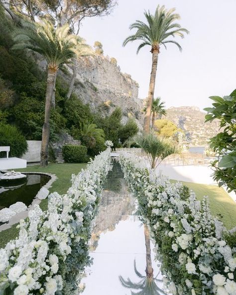 Water Aisle Wedding, Mirror Isle Runner Wedding, Mirrored Aisle Wedding, Flower Lined Aisle Wedding, Mirror Aisle, Mirrored Aisle, Wedding Isle Runner, Outside Wedding Ceremonies, Overseas Wedding