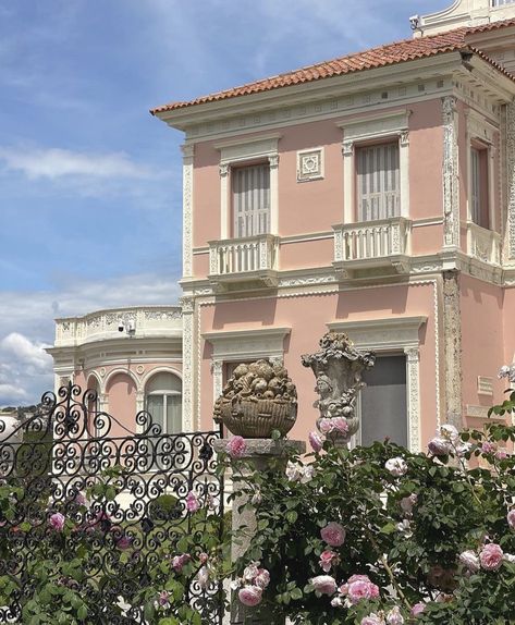 Pink Spanish House, Pink Old Money Aesthetic, Old Money House, Cinnamon Girl, Miscellaneous Items, Pink House, Dream House Rooms, Cute House, Mediterranean Homes