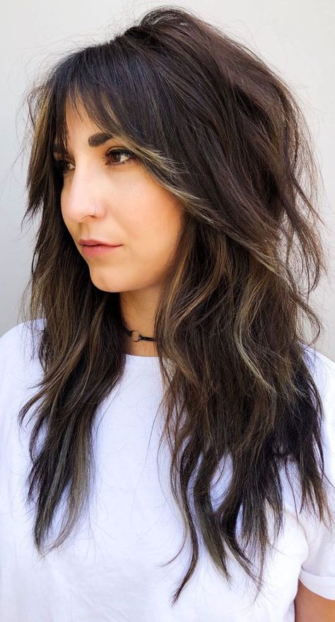 Long Shag Hairstyles, Modern Shag Haircut, Hairstyles For Thick Hair, Dunner Wordend Haar, Shaggy Long Hair, Long Shag Haircut, Shaggy Haircuts, Shag Hairstyles, Peinados Fáciles Para Cabello Corto