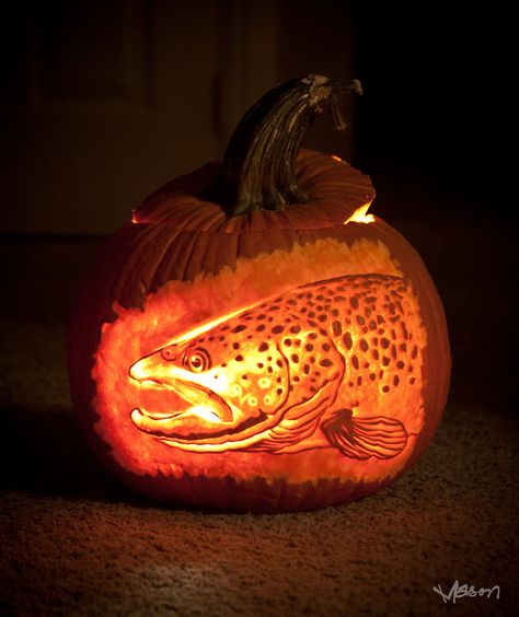 Brown Trout Pumpkin by masonfetzer Fishing Pumpkin, Pumpkin Fish, Fishing Landscape, Fun Diy Halloween Decorations, Photography Hiking, Mountains Camping, Pumkin Carving, Pumpkin Carving Contest, 90s Fashion Outfits Hip Hop Party