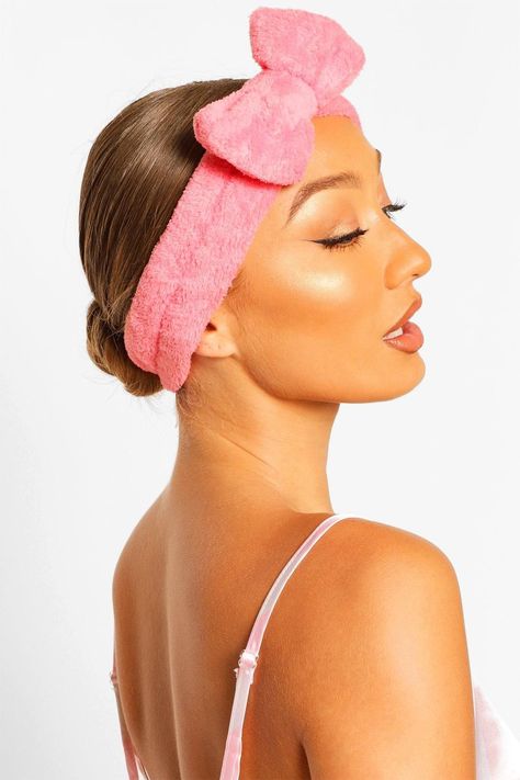 Fluffy Bow Spa Facial Headband Facial Headband, Graduation Dress Plus Size, Better Makeup, Body Sculpture, Pastel Nail Polish, Pastel Nail, Spa Facial, Eyelash Curlers, Skincare Inspiration