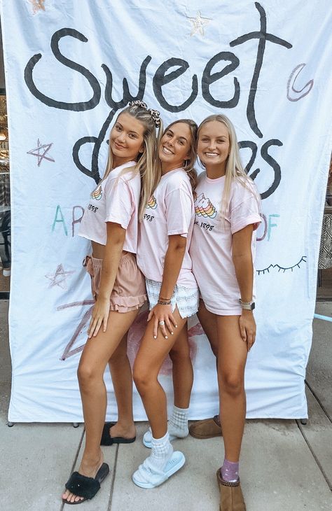 Sorority Themes, Sorority Ideas, Bid Day Themes, Alpha Gamma Delta, Theme Days, Zeta Tau Alpha, Alpha Delta Pi, Alpha Delta, Survival Kits