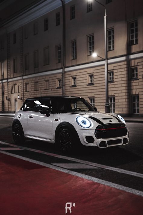 Minicooper Mini Coopers Wallpaper, Mini Cooper S Wallpaper, Mini Cooper Aesthetic, Clubman Mini, Mini Cooper Wallpaper, Mini Cooper Sd, Mini Cooper Jcw, Mini Jcw, Mini Copper