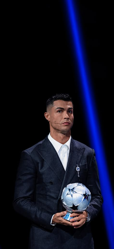 #cristiano #uefa #ronaldo #wallpapers Ronaldo Greatest Of All Time Wallpaper, Ronaldo Siuuuu Wallpaper, Cr7 Real Madrid, Ronaldo Images, Cr Ronaldo, Cristiano Ronaldo Wallpaper, Portugal Football, Ronaldo Portugal, Ronaldo Wallpaper