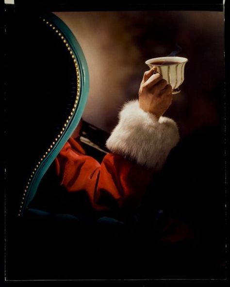 Painted Hats, Saint Nicolas, Santa Claus Is Coming To Town, Christmas Story, Santa Baby, Noel Christmas, Father Christmas, Christmas Love, Christmas Images