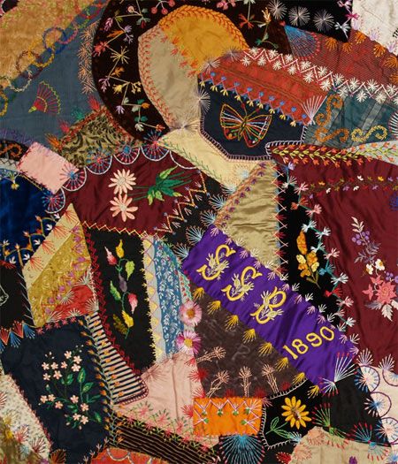 Detail of Victorian Crazy Quilt - www.rockymountainquilts.com Colchas Quilting, Crazy Quilts Patterns, Crazy Quilt Stitches, Homemade Halloween Decorations, Crazy Quilt Blocks, Crazy Patchwork, Crazy Quilting, Sew Easy, Crazy Quilt