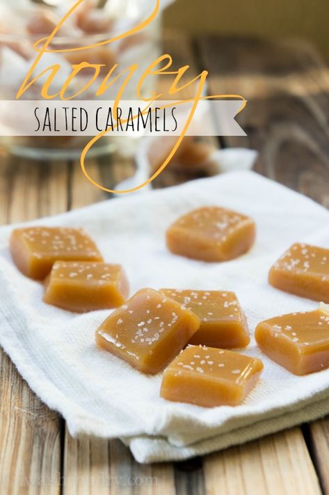 Honey Salted Caramels Salted Caramels, Honey Candy, Homemade Candy, Candy Fudge, Caramel Recipes, Honey Recipes, Homemade Candies, Marzipan, Candy Recipes