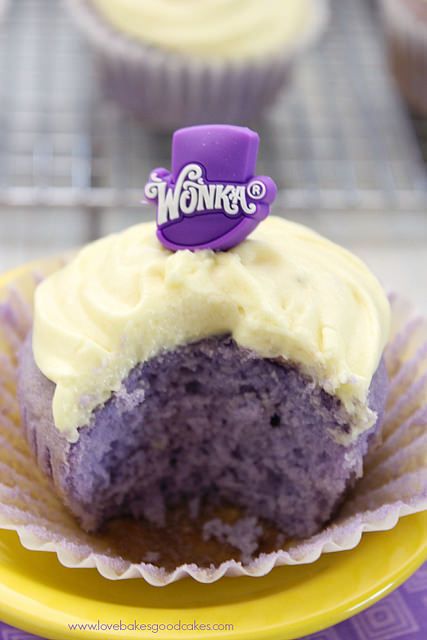 Grape Cupcakes with Banana Icing #Wonkafy #desserts #cupcakes by lovebakesgoodcakes, via Flickr Wonka Cupcakes, Willy Wonka Desserts, Willy Wonka Cupcakes, Cupcake Wars, Cupcake Art, Themed Desserts, Chocolate Factory, Themed Cupcakes, Yummy Cupcakes