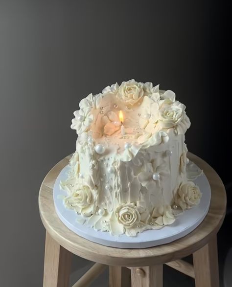 Ethereal Birthday Cake, Ethereal Cake Design, Celebration Of Life Memorial Cake Ideas, Single Teir Cakes Wedding, Melted Candle Cake, Aged To Perfection Cake, Vintage Chocolate Cake, Celestial Cake, Ethereal Wedding Cake