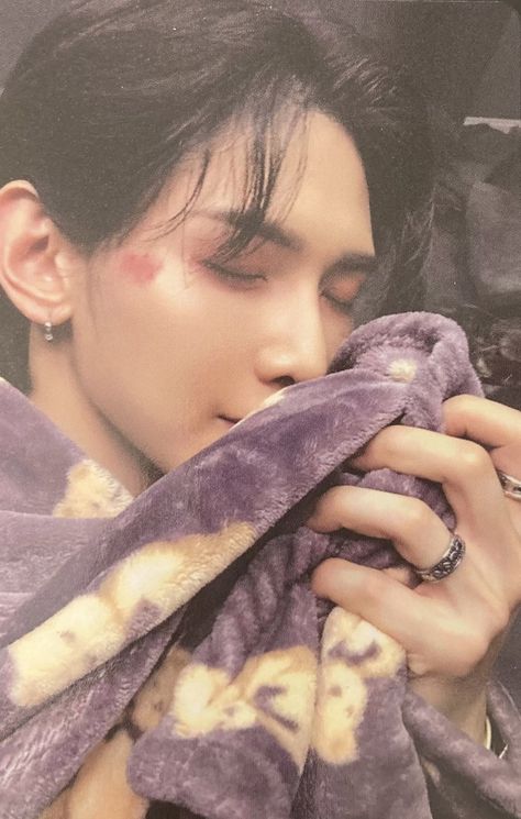 Ateez Yeosang, The Witness, Kang Yeo-sang, Photocard Scan, Kpop Wallpaper, Shinee, K Pop, Boy Bands, Photo Cards